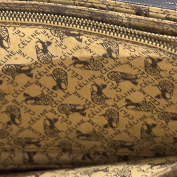 Vintage Céline Triomphe Maillon Leather Crossbody - Picture 14 of 15